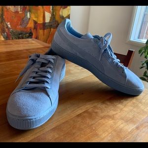 Men’s Puma Blue Suede shoes size 13